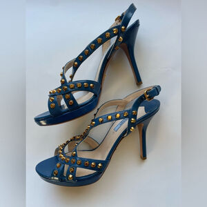 Prada Azzuro Saffiano Vernice Leather Studded Sandals Size 39.5 Made in Italy